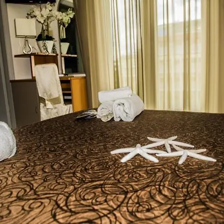 Hotel Ermeti B&B Brunch 3*