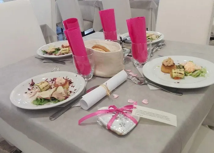 호텔 Ermeti Brunch 3*