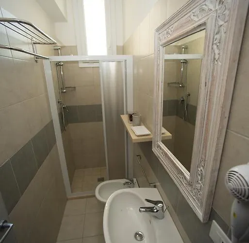 Ermeti Brunch 3* ריצ'יונה