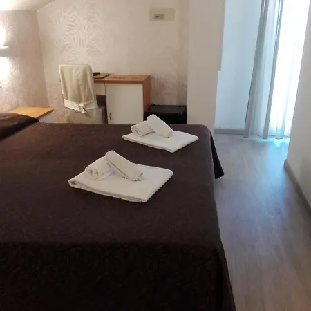 Hotel Ermeti B&B Brunch 3*