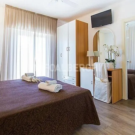 Hotel Ermeti B&B Brunch Riccione