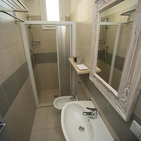 Ermeti Brunch Hotel 3*