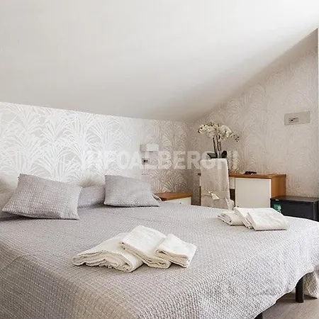 Hotel Ermeti B&B Brunch Riccione