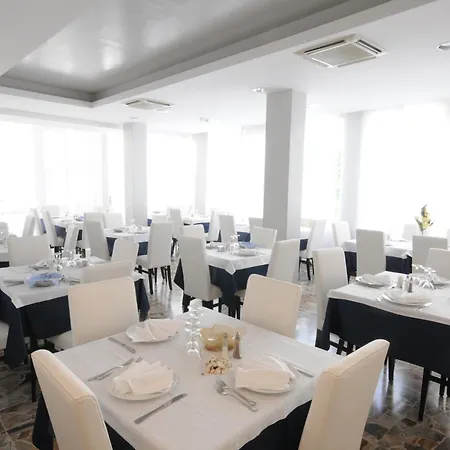 Hotel Ermeti Brunch 3*