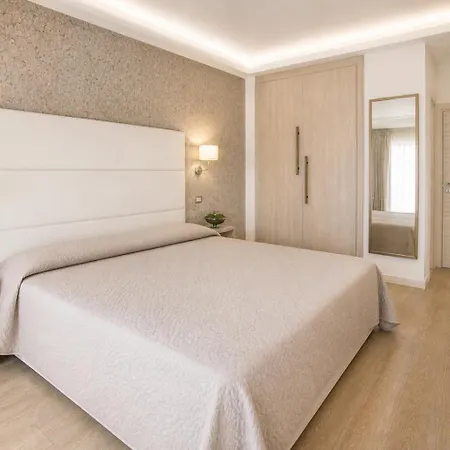 Ermeti Brunch Hotel 3*