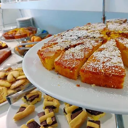 Hotel Ermeti B&B Brunch 3* Riccione