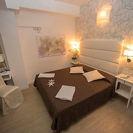 Hotel Ermeti B&B Brunch 3*