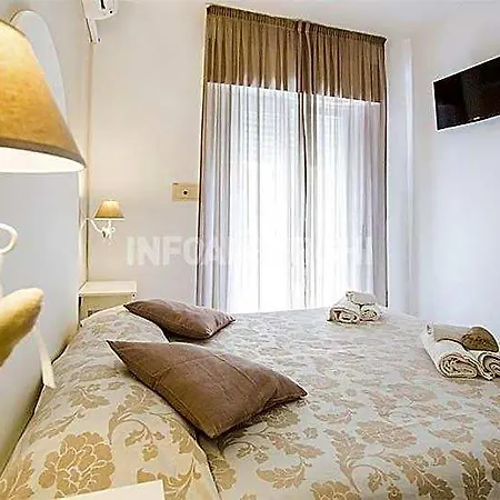 Ermeti Brunch Otel 3*