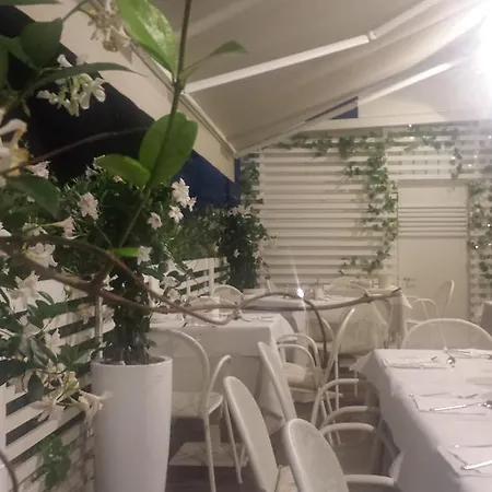 מלון Ermeti Brunch