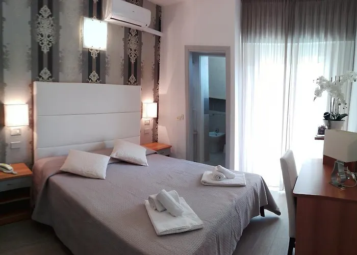 Hotel Ermeti B&B Brunch Hotel Riccione