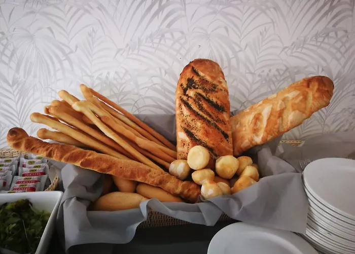 Hotel Ermeti B&B Brunch 3*